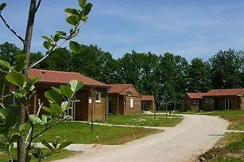 Madame Vacances Les Chalets Du Lac De La Vingeanne *