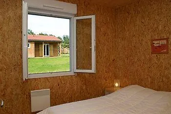 בית נופש Madame Vacances Les Chalets Du Lac De La Vingeanne